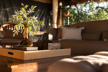 Elewana Serengeti Pioneer Camp: Tablett