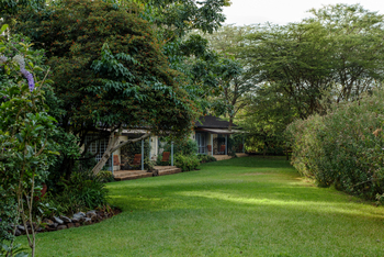 Katambuga House: Chalets im Garten