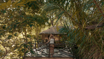 Rhino River Camp: Gast am Private Plunge Pool