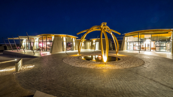 The Desert Grace: Plaza