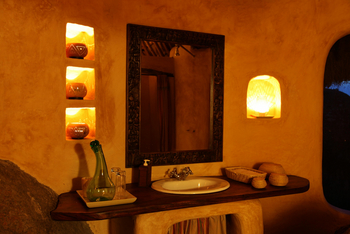 Mihingo Lodge: Waschtisch