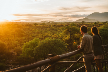 Ruaha River Lodge: Blick über die Landschaft