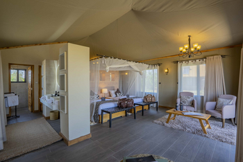 Serengeti Mara River Camp: Twin Suite