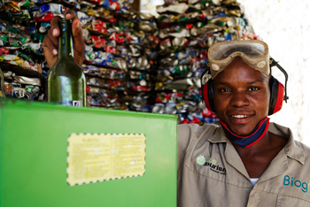 Chobe Game Lodge: Im Recycling Shop