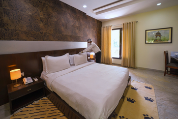 Jungle Vilas: Deluxe Room - Doppelbett