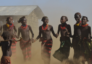 Lale's Camp: Stammeskultur - Dassenach-Stamm Tanz