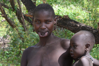 Lale's Camp: Stammeskultur - Mursi