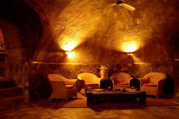 Rostock Ritz Desert Lodge: Grottige Lounge