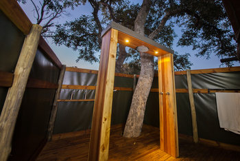 Rra Dinare Camp: Außendusche