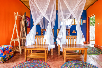 Chameleon Hill Forest Lodge: Zwei Einzelbetten frontal