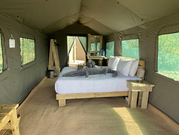 Great Tsau Hill: Zeltinterieur