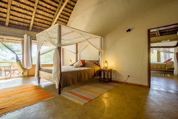 Lake Burunge Tented Lodge: Schlafzimmer