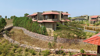 Tathastu Resort Satpura: Zimmerblock