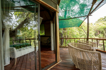 Tintswalo at Siankaba: Livingstone Falls Suite