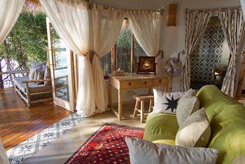 Tongabezi Tongabezi: River Cottages