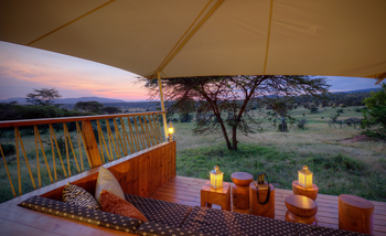 Mara Bushtops: Family Suite - Sunken Lounge