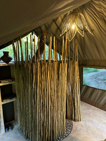 MmaTsebe Tented Camp: Dusche