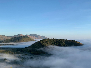 Finch Hatton's Lodge Finch Hatton's Lodge: Morgendunst in den Chyulu Hills