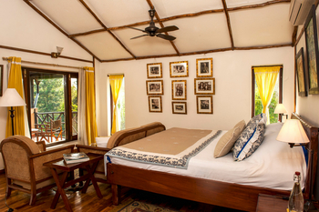 Jim's Jungle Retreat: Jungle Lodge - Interieur