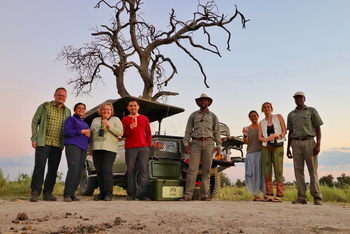 Lagoon Camp Lagoon Camp: Gäste mit Guide