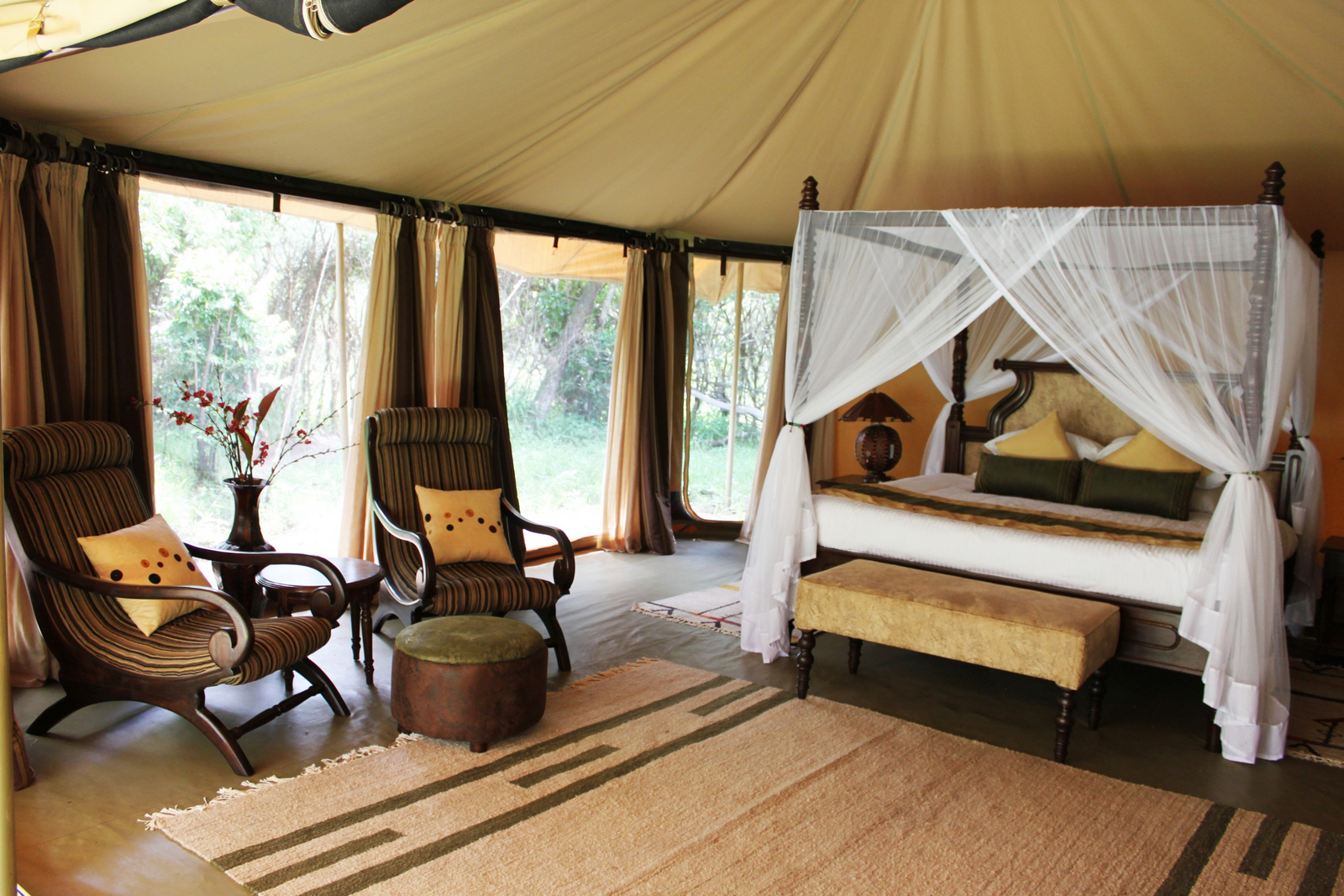 Mara Ngenche Safari Camp Mara Ngenche Safari Camp: Schlafzimmer mit Doppelbett