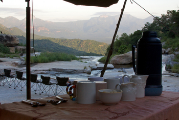 Sarara Camp: Bush-Frühstück