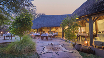 Onguma Forest Camp: Zentralbereich