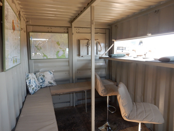 Saruni Samburu: Underground Hide