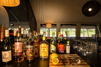 Gomoti Plains Camp: Zentrale Einrichtungen