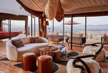 Laba Grumeti Art Lodge: Lounge