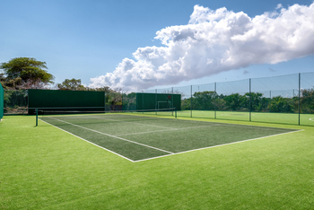 Anantara Bazaruto Island Resort: Tennisplätze