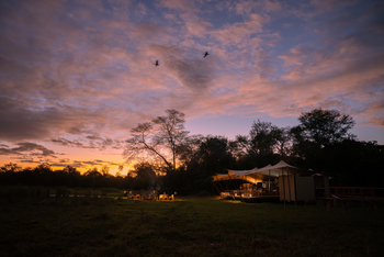 Chicari Camp: Sonnenuntergang über dem Camp