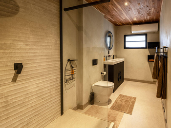 Chobe River Lodge: Gästebad