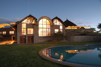 GocheGanas: Wellness Village am Abend