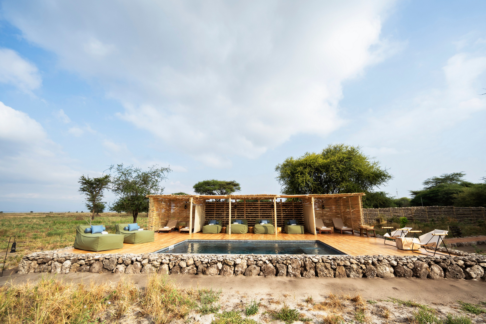 Little Chem Chem Little Chem Chem: Pool und Schattendach