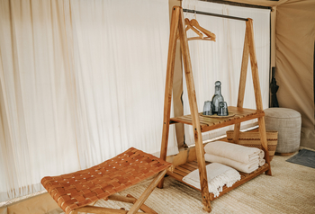 Wayo Little Green Camp: Garderobe