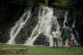Koroi Forest Camp: Wasserfall