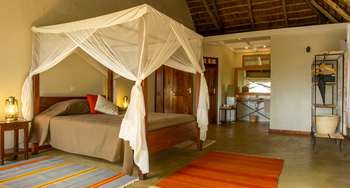 Lake Burunge Tented Lodge: Interior