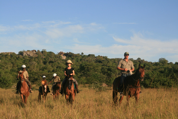 Mihingo Lodge: Reiten