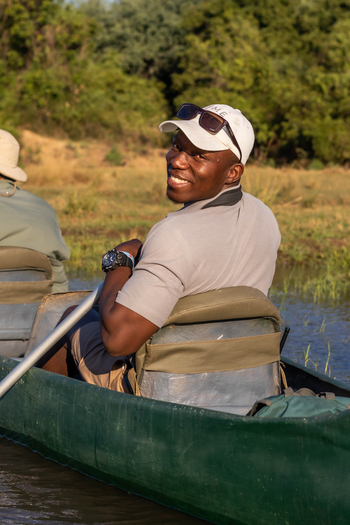 Time + Tide Chongwe Camp: Kanu-Guide