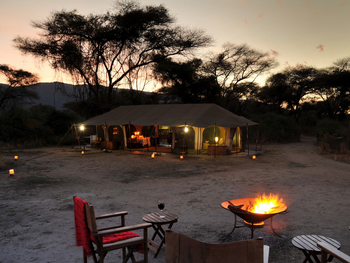 Lemala Manyara: Lagerfeuer