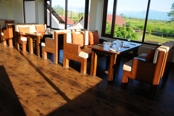 Musa Jungle Retreat Musa Jungle Retreat: Sonne im Restaurant