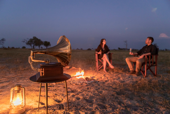 Shinde Lodge Shinde Lodge: Grammophon