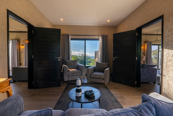 Tarangire Elephant Springs Camp: Executive Family Suite