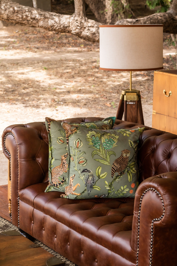 Time + Tide Luwi Camp: Kissen