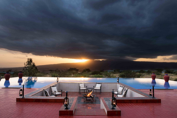 Ngorongoro Oldeani Mountain Lodge: Feuerstelle