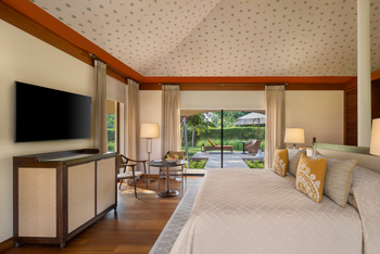 The Oberoi Vindhyavilas Wildlife Resort: Blick Richtung Garten