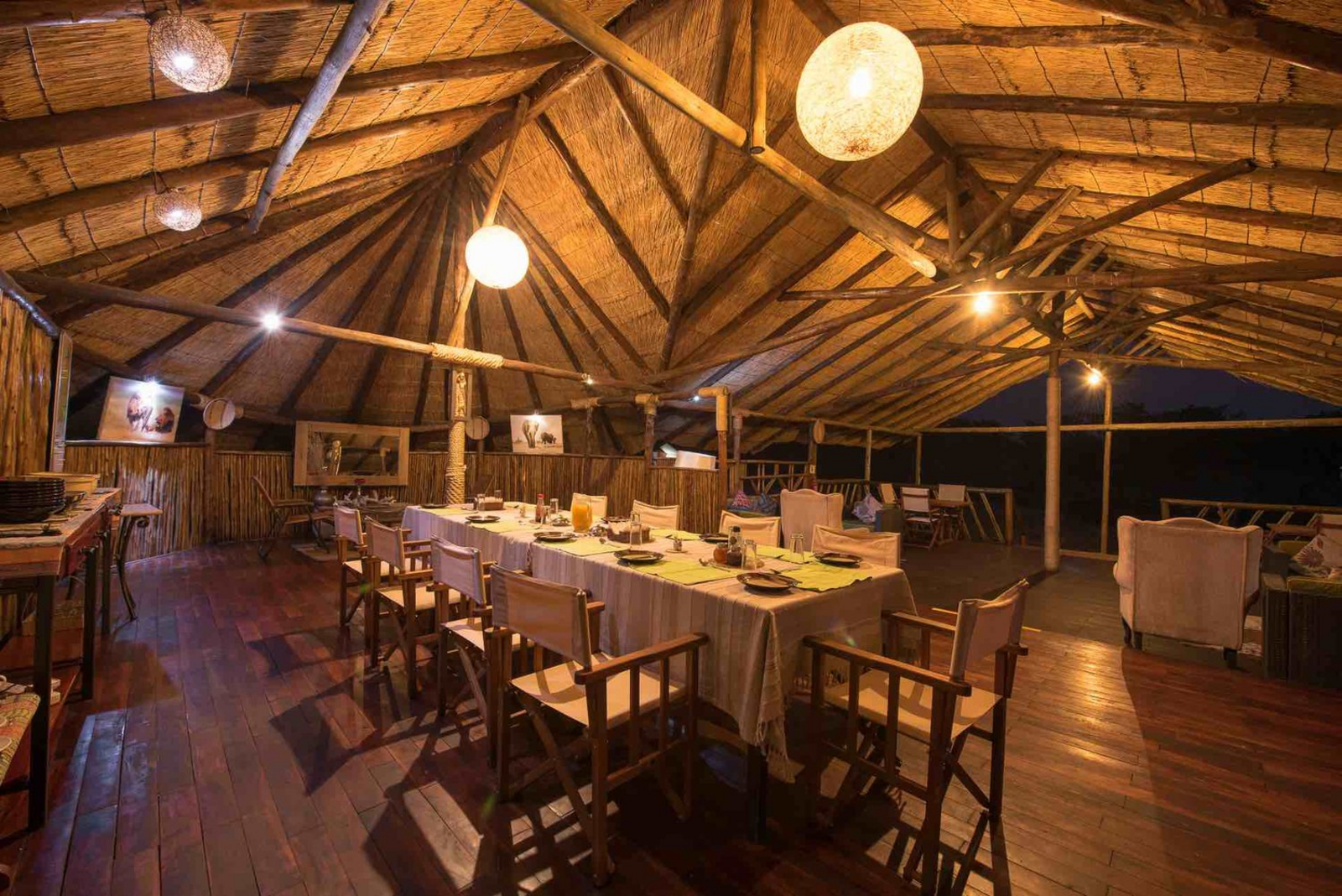 Camp Savuti Camp Savuti: Esstisch