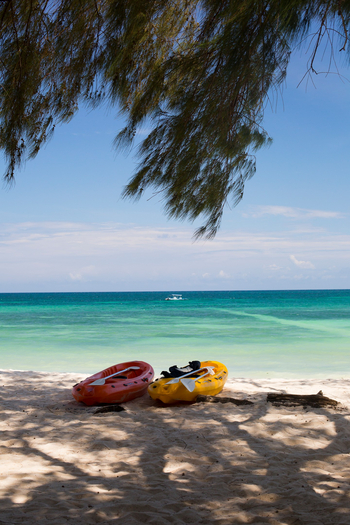 Kinondo Kwetu Kinondo Kwetu: Paddelboote