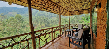 Mahogany Springs Safari Lodge: Blick